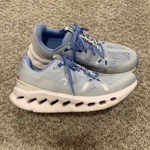 Women’s OnCloud Cloudsurfer Running Shoes - Great Condition